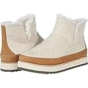 Merrell Juno Tan Pull-On Women's Winter Snow Boot Size 9